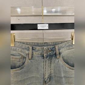 Balenciaga представляет новую коллекци