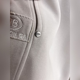 Balenciaga С тремя логотипами Новые 