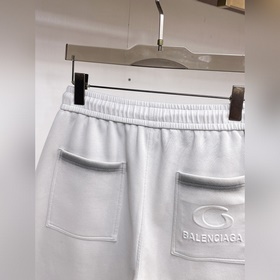 Balenciaga С тремя логотипами Новые 