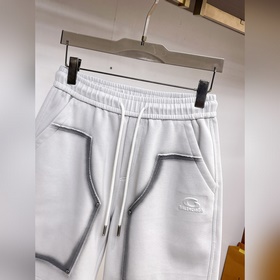 Balenciaga С тремя логотипами Новые 