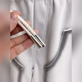 Balenciaga С тремя логотипами Новые 