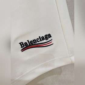 Новая коллекция Balenciaga весна-лето 