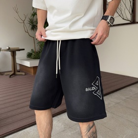 Balenciaga С тремя логотипами Новинк