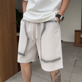 Balenciaga С тремя логотипами Новинк