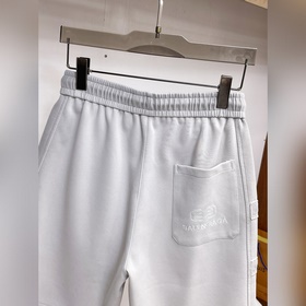 Balenciaga С тремя логотипами Новые 