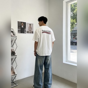Balenciaga： новая коллекция, ради кото