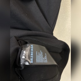 Balenciaga： новая коллекция, ради кото