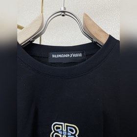 Balenciaga： новая коллекция, ради кото
