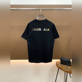 Новая коллекция Balenciaga весна-лето 