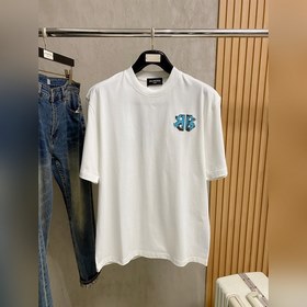 Balenciaga — новая модель 2026 года： м