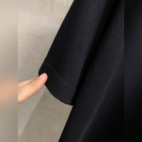 Balenciaga： модная и лаконичная футбол