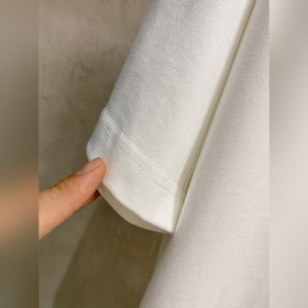 Balenciaga： модная и лаконичная футбол