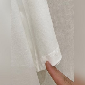 Balenciaga： модная и лаконичная футбол