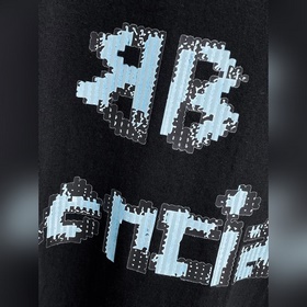 Balenciaga С тремя логотипами Новинк