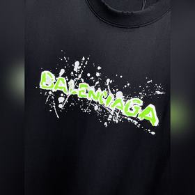 Balenciaga С тремя логотипами Новая 
