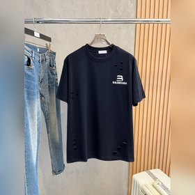 Balenciaga С тремя логотипами Новая