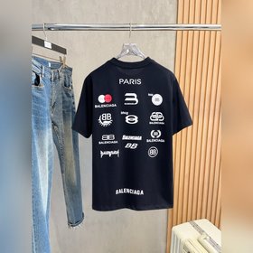 Balenciaga С тремя логотипами Новая 