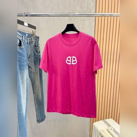 Balenciaga С тремя логотипами Новинк
