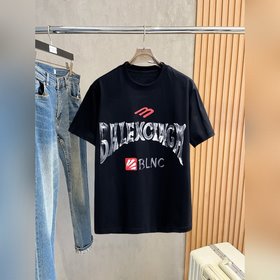 Balenciaga С тремя логотипами Новая