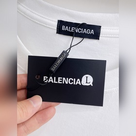 Balenciaga С тремя логотипами Новая 
