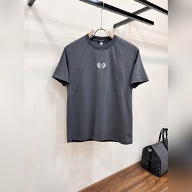 Balenciaga. Мужская футболка с круглым