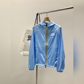 Burberry  Burberry, новейшая коллекц