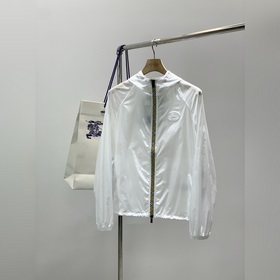 Burberry  Burberry, новейшая коллекц