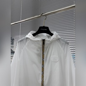 Burberry  berry  Новая коллекция в