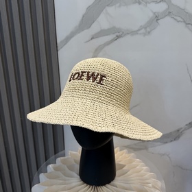Новая соломенная шляпа CELINE из рафии