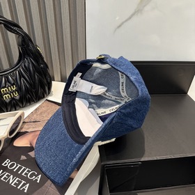 [CELINE] Новая модель бейсболки в лак