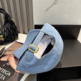 [CELINE] Новая модель бейсболки в лак