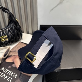 [CELINE] Новая модель бейсболки в лак