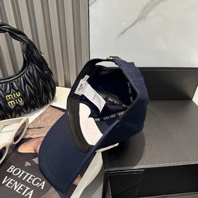 [CELINE] Новая модель бейсболки в лак