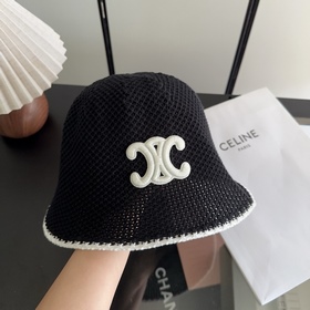 Рыбацкая кепка Celine — лаконичная мод