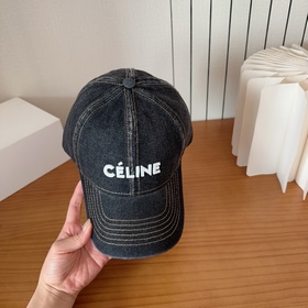 CELINE — новая ранневесенняя бейсболка