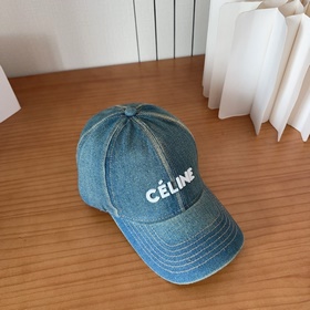 CELINE — новая ранневесенняя бейсболка