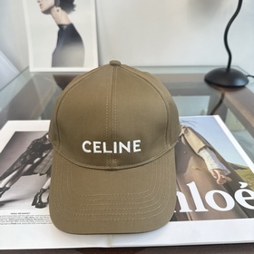 CELINE (Селин) — новая бейсболка в лак