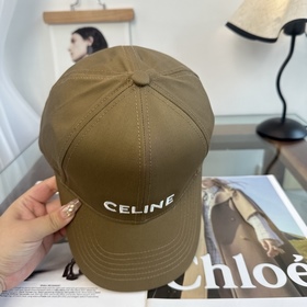 CELINE (Селин) — новая бейсболка в лак