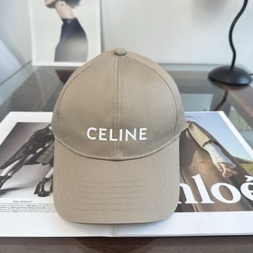 CELINE (Селин) — новая бейсболка в лак