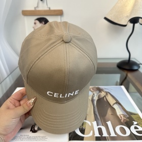 CELINE (Селин) — новая бейсболка в лак