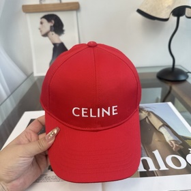 CELINE (Селин) — новая бейсболка в лак