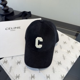 Новая кепка-бейсболка от Celine с козы