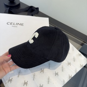 Новая кепка-бейсболка от Celine с козы