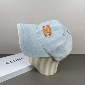 [CELINE] Новая коллекция в лаконичном 