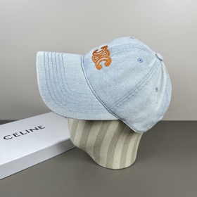 [CELINE] Новая коллекция в лаконичном 