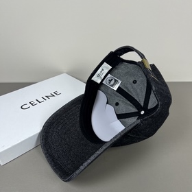 [CELINE] Новая коллекция в лаконичном 