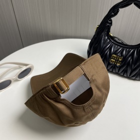 Популярная бейсболка CELINE (Селин) с 