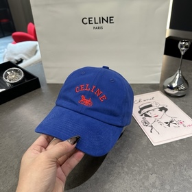 Новая коллекция CELINE в лаконичном ст