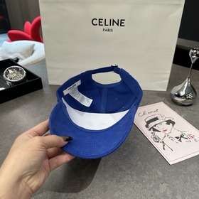 Новая коллекция CELINE в лаконичном ст