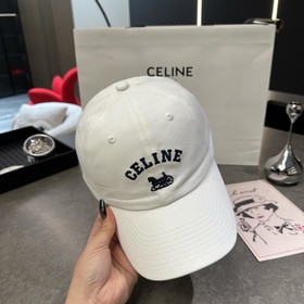 Новая коллекция CELINE в лаконичном ст